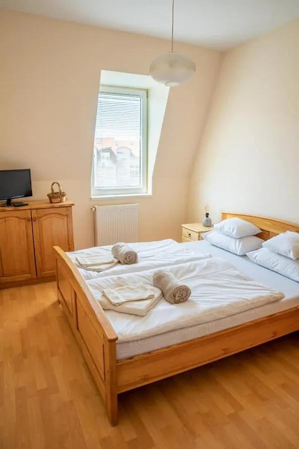 Apartament Laszlo Apartman - Hajdúszoboszló