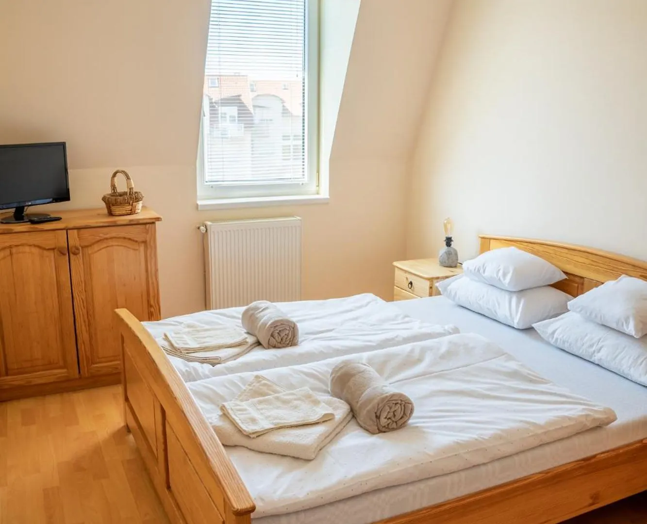 Laszlo Apartman - Hajdúszoboszló Apartament